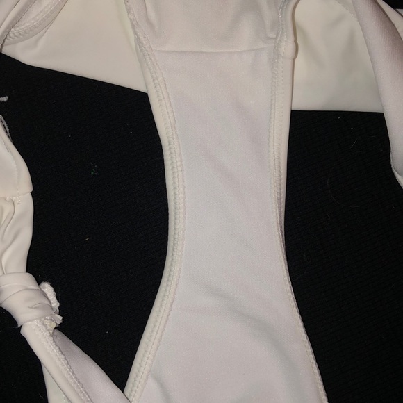 DONATED! High rise bikini bottoms - Picture 6 of 7